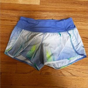 Lululemon Athletica Speed Up Shorts Size 4 (purple graphic)
